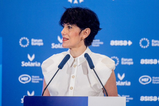 La ministra de Inclusión, Seguridad Social y Migraciones, Elma Saiz, durante un desayuno informativo de Nueva Economía Fórum, en el Hotel Mandarin Oriental Ritz, a 5 de marzo de 2026, en Madrid (España).