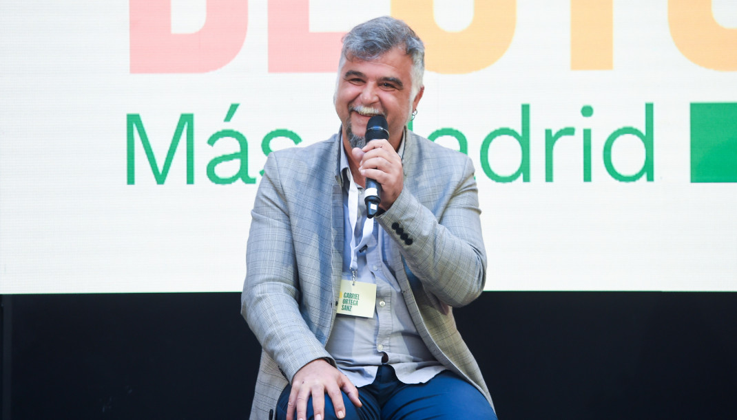 Archivo - El Secretario de Organización y Formación de Más Madrid Gabriel Ortega participa en la Cumbre de Otoño organizada por Más Madrid, a 18 de octubre de 2025, en Madrid (España).