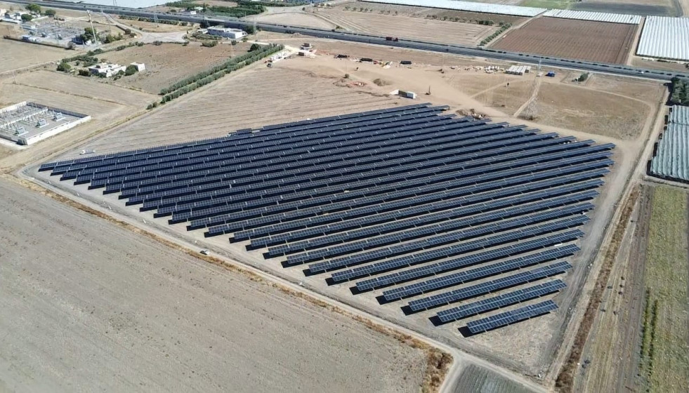 Archivo - Proyecto solar de Zelestra