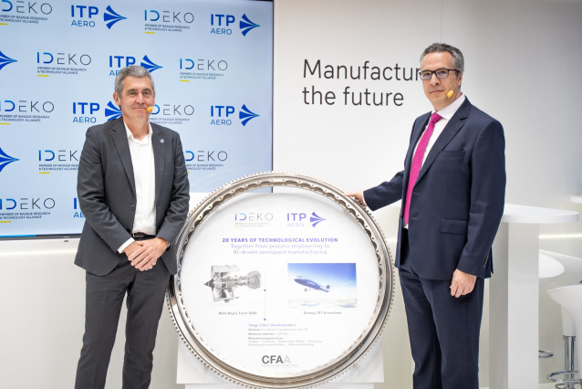 Firma del acuerdo entre Ideko e ITP Aero en la BIEMH en el BEC de Barakaldo