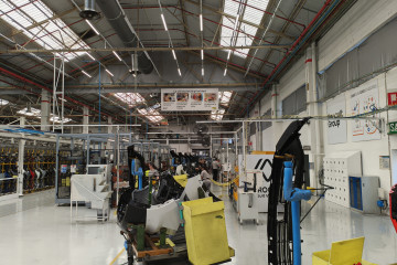 Archivo - Imagen de archivo de la factoría de Renault en Valladolid.