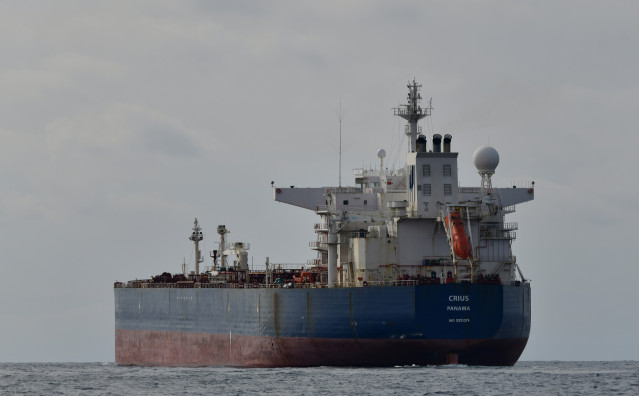 Archivo - El buque CRIUS, antes de recibir una carga de petróleo, a 5 de marzo de 2023, en Ceuta (España).