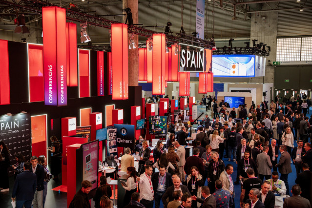 Red.Es, entidad pública adscrita al Ministerio para la Transformación Digital y de la Función Pública a través de la Secretaría de Estado de Digitalización e Inteligencia Artificial, lleva desde 2013 organizando el Pabellón de España en el 'Mobile'.