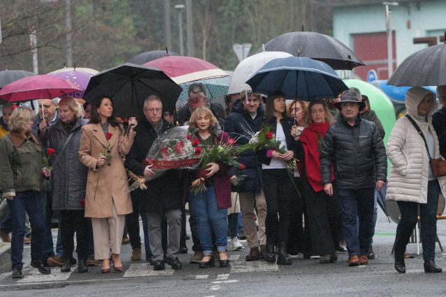 Homenaje en Arrasate al concejal socialista Isaías Carrasco