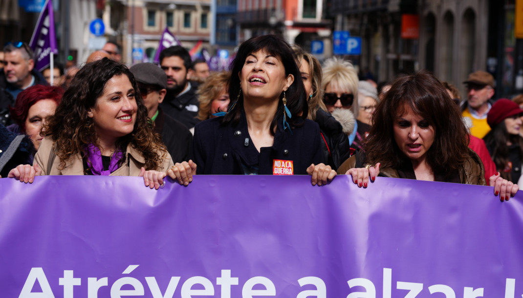 EuropaPress 7349732 ministra igualdad ana redondo manifestacion convocada coordinadora mujeres