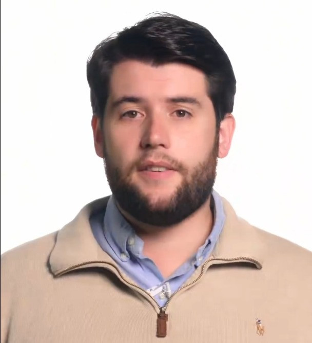 Carlo G.  Angrisano dimite y se da de baja como afiliado del PP.