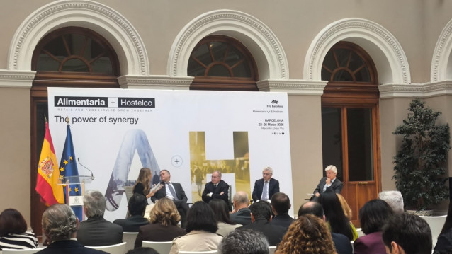 El presidente de FIAB, Ignacio Silva, y el director general de Aecoc, José María Bonmatí, en la presentación de Alimentaria+Hostelco 2026