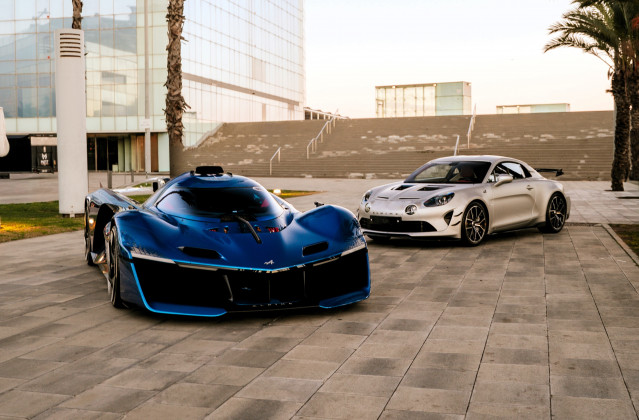 Alpine prepara la gama de vehículos 