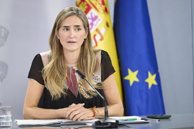 Archivo - La vicepresidenta tercera y ministra para la Transición Ecológica, Sara Aagesen, durante una rueda de prensa posterior a la reunión del Consejo de Ministros, a 2 de septiembre de 2025, en Madrid (España).