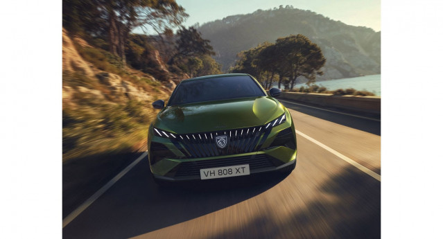 Peugeot revela el precio del nuevo Peugeot E-408 con 456 km de autonomía eléctrica y desde 41.160 euros