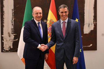 El presidente del Gobierno, Pedro Sánchez, recibe al primer ministro de Irlanda, Micheál Martin