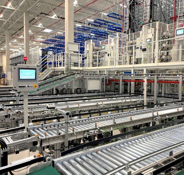 Archivo - Centro logístico