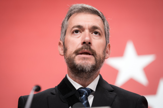 Archivo - El consejero de Presidencia, Justicia y Administración Local, y portavoz del Gobierno autonómico, Miguel Ángel García Martín, durante una rueda de prensa tras la reunión del Consejo de Gobierno de la Comunidad de Madrid, en la Real Casa de Corre