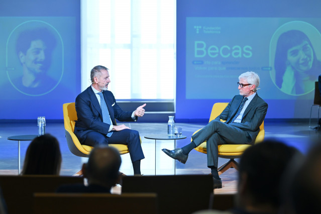 El presidente ejecutivo de Telefónica, Marc Murtra, y el presidente de Fundación Telefónica, Enrique Goñi