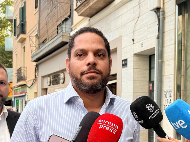 Archivo - El secretario general de Vox y líder de Vox en Catalunya, Ignacio Garriga, en declaraciones.