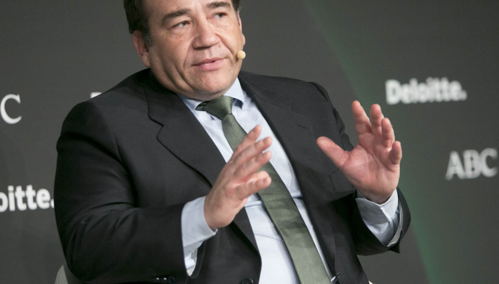 El presidente del ICO, Manuel Illueca, durante su intervención en el 32º Encuentro Financiero organizado por Deloitte y ABC, el 12 de marzo de 2026.