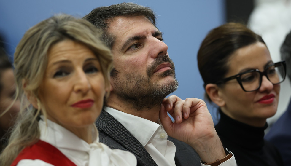 (I-D) La vicepresidenta segunda y ministra de Trabajo y Economía Social, Yolanda Díaz; el ministro de Cultura, Ernest Urtasun y la ministra de Juventud e Infancia, Sira Rego, durante la presentació