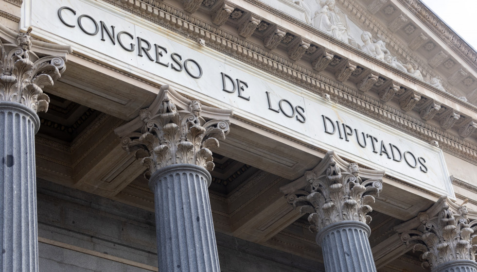Archivo - Fachada del Congreso de los Diputados