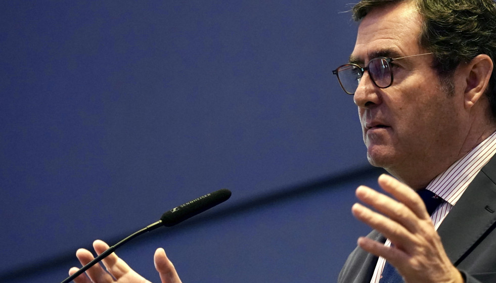Archivo - El pesidente de la CEOE, Antonio Garamendi.