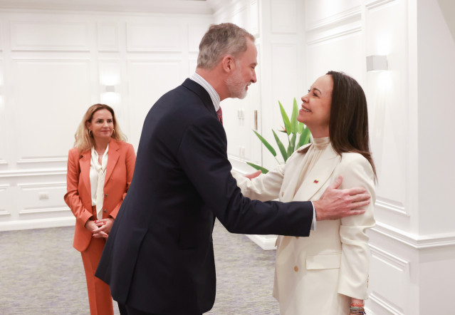 El Rey Felipe VI se reúne con la líder opositora venezolana y Nobel de la Paz María Coriña Machado en Chile