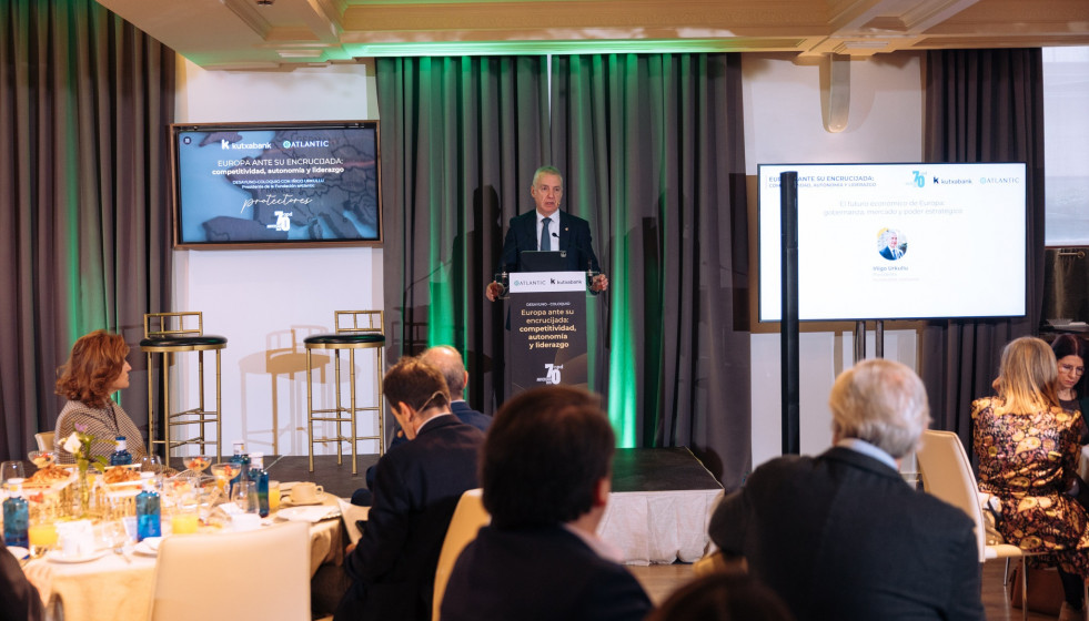 El presidente de Fundación eAtlantic Fundazioa y exlehendakari Iñigo Urkullu en una jornada de APD.