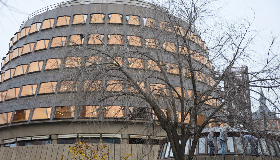 Archivo - La sede del Tribunal Constitucional el día que se celebra el Pleno extraordinario del Tribunal Constitucional (TC), a 19 de diciembre de 2022, en Madrid (España).
