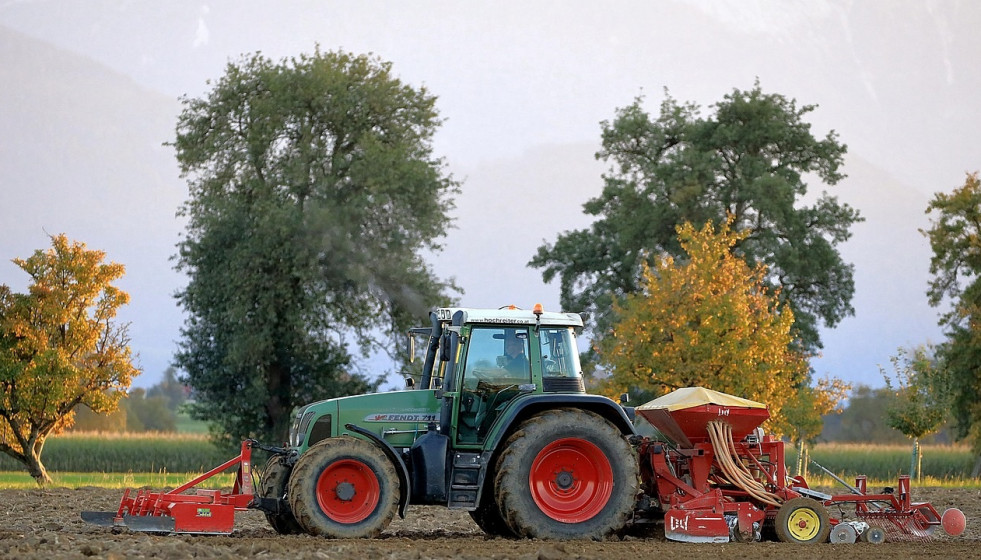 Tractor en el campo