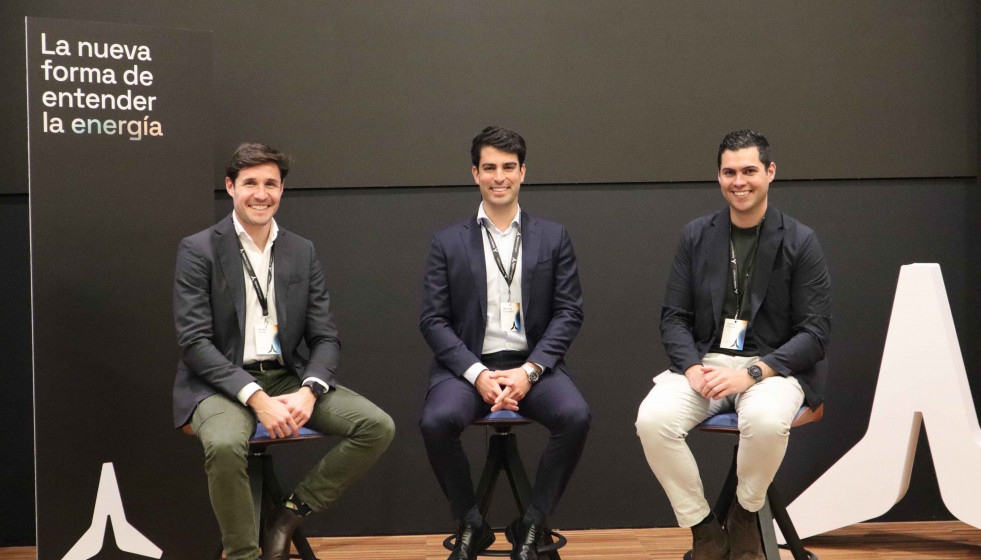 Representantes de Apolo Energies