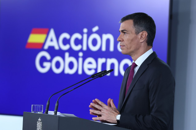 Archivo - El presidente del Gobierno, Pedro Sánchez, durante una declaración institucional, en el Palacio de la Moncloa, a 22 de junio de 2025, en Madrid (España). Sánchez ha anunciado un acuerdo con la OTAN para no subir el gasto militar de España hasta