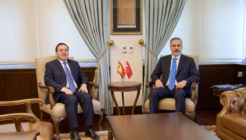 Archivo - El ministro de Asuntos Exteriores, Unión Europea y Cooperación, José Manuel Albares, se reúne con su homólogo turco, Hakan Fidan, en Ankara el 20 de marzo de 2024.