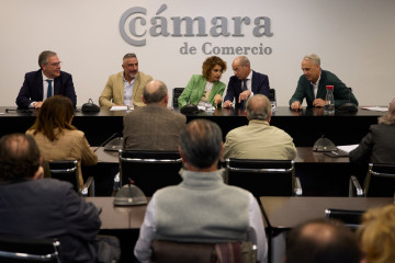 La vicepresidenta primera del Gobierno y ministra de Hacienda, María Jesús Montero, se reúne con la Cámara de Comercio del Campo de Gibraltar.