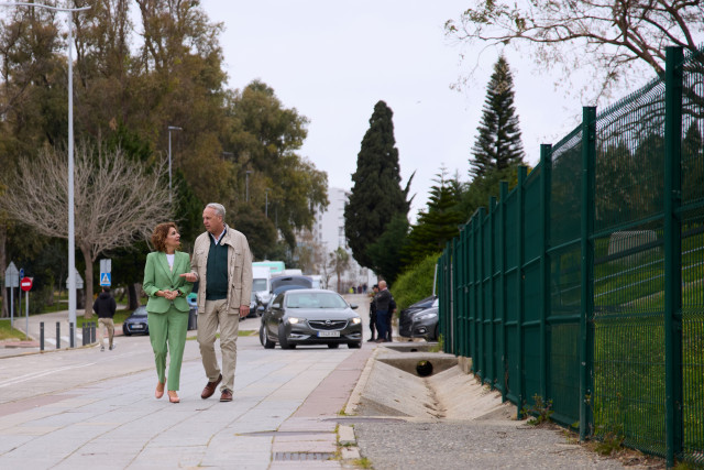 La secretaria general del PSOE-A, María Jesús Montero, junto al secretario general del PSOE de Cádiz y alcalde de San Roque, Juan Carlos Ruiz Boix.