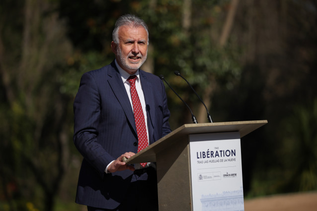 El ministro de Política Territorial y Memoria Democrática, Ángel Víctor Torres, durante la inauguración de la exposición ‘Libération. París 1944. Españoles, exilio y resistencia’, a 12 de marzo de 2026, en Madrid (España).