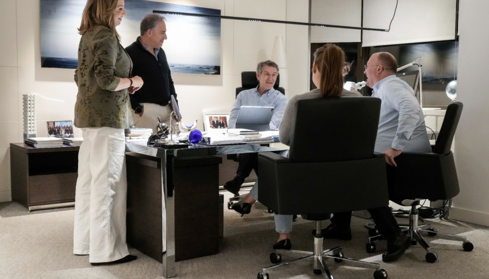 La dirección nacional del PP analiza en 'Génova' el resultado de las elecciones del 15M