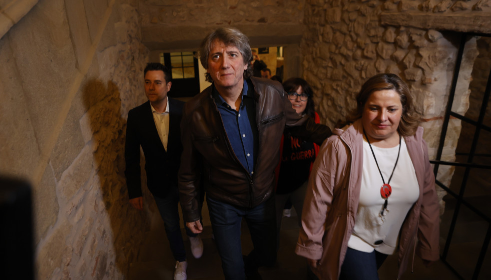 EuropaPress 7369699 candidato psoe presidencia junta castilla leon carlos martinez llegada