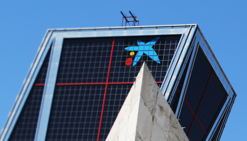 Archivo - La sede nacional de Caixabank.