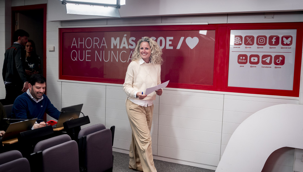 EuropaPress 7371154 portavoz ejecutiva federal psoe montse minguez llegada rueda prensa sede