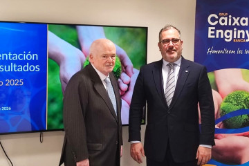 El presidente de Caixa Enginyers, Félix Masjuan, y el director general, Juanjo Llopis