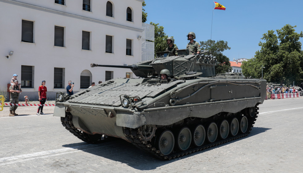 Archivo - Tanque en la base militar El Goloso, en Guadarrama, Madrid (España).
