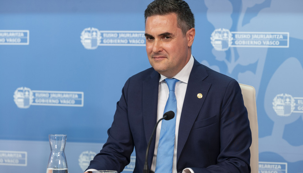 Archivo - El consejero de Industria, Transición Energética y Sostenibilidad del Gobierno Vasco, Mikel Jauregi