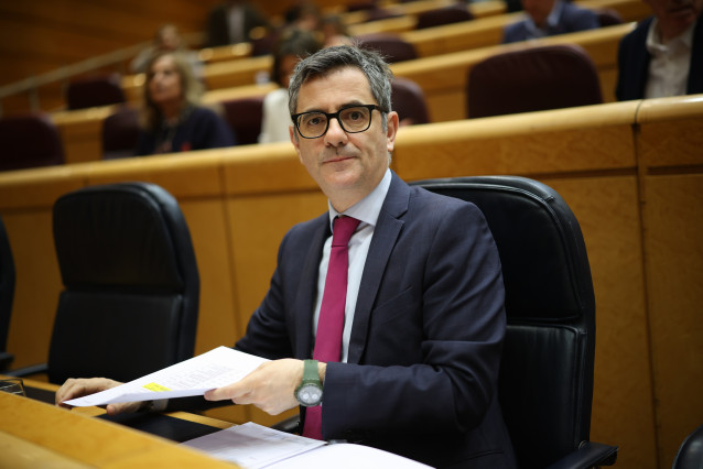 El ministro de la Presidencia, Justicia y Relaciones con las Cortes, Félix Bolaños durante una sesión plenaria en el Senado, a 17 de marzo de 2026, en Madrid (España).