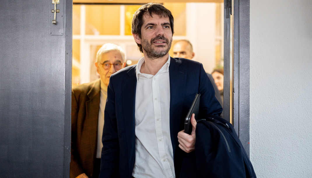 El ministro de Cultura, Ernest Urtasun, durante la presentación del libro ‘Apuntes para un inventario de Carmen Martín Gaite’ en el Círculo de Bellas Artes, a 2 de marzo de 2026, en Madrid (Esp