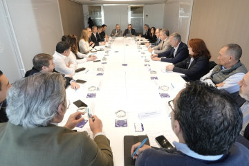 El vicesecretario de Hacienda del PP, Juan Bravo, mantiene reuniones con representantes del sector de las infraestructuras, los transportes y las viviendas para escuchar sus demandas ante la guerra de