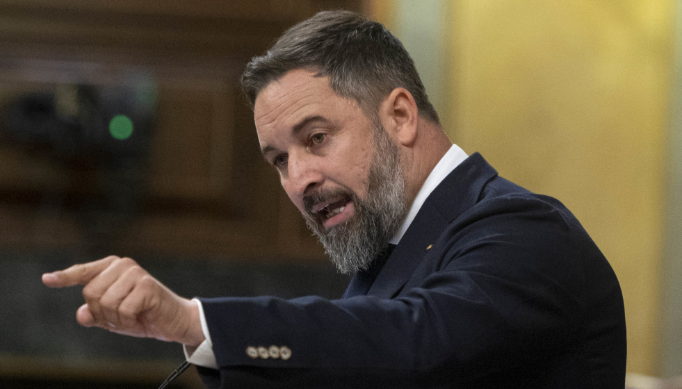 Archivo - El líder de Vox, Santiago Abascal, en la tribuna de oradores del Congreso
