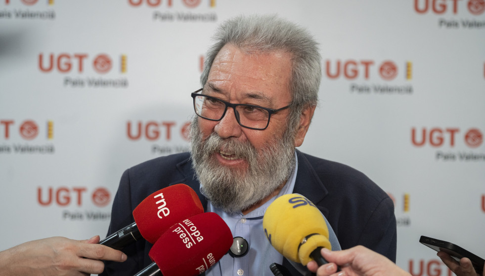 Archivo - El ex secretario general de UGT, Cándido Méndez
