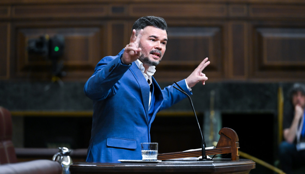 1faae24bfe9e4321f32871c1bdd821f5