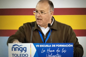 El secretario general del PP, Miguel Tellado, en Layos.