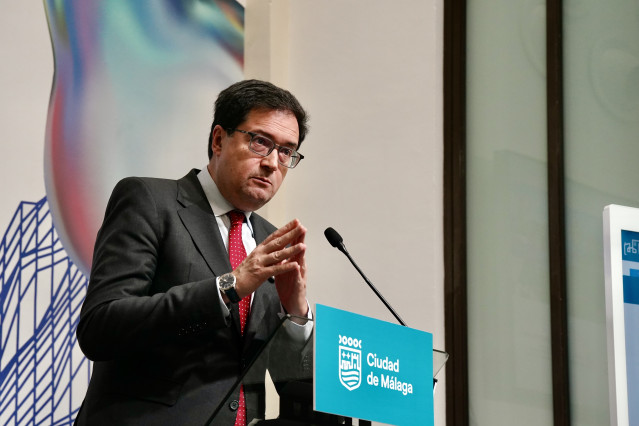 El ministro para la Transformación Digital y de la Función Pública, Óscar López interviene durante la presentación del proyecto Centesimal