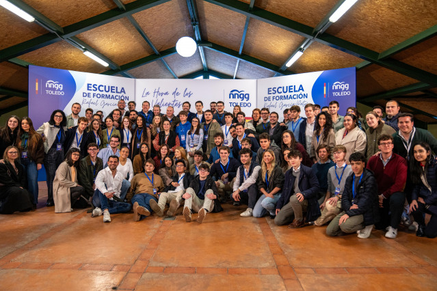 El secretario general del PP, Miguel Tellado, en la Escuela de Formación de NNGG de Toledo.