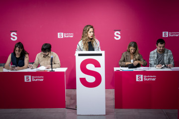 Archivo - La coordinadora del Movimiento Sumar, Lara Hernández (c), interviene durante la celebración del Grupo Coordinador de Movimiento Sumar, el primero del presente curso político, en el Espaci